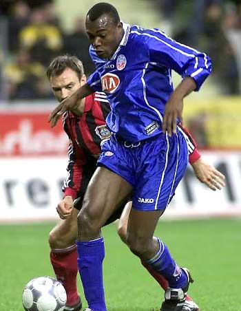 更是球队重 更是球队重